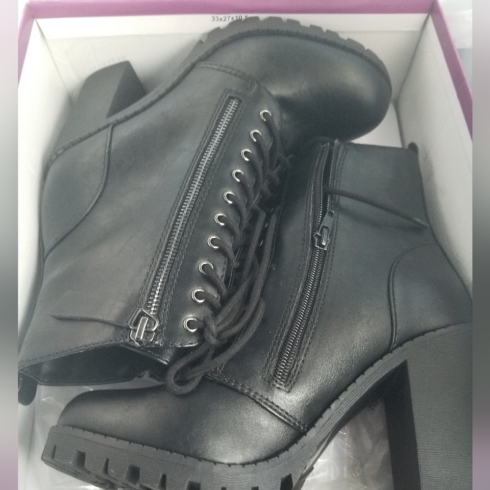 Black Women's Ankle Boots
